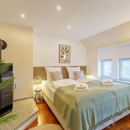 Maisonette Am Holstentor Mit Dachterrasse Und Heimkino Lübeck Exterior foto
