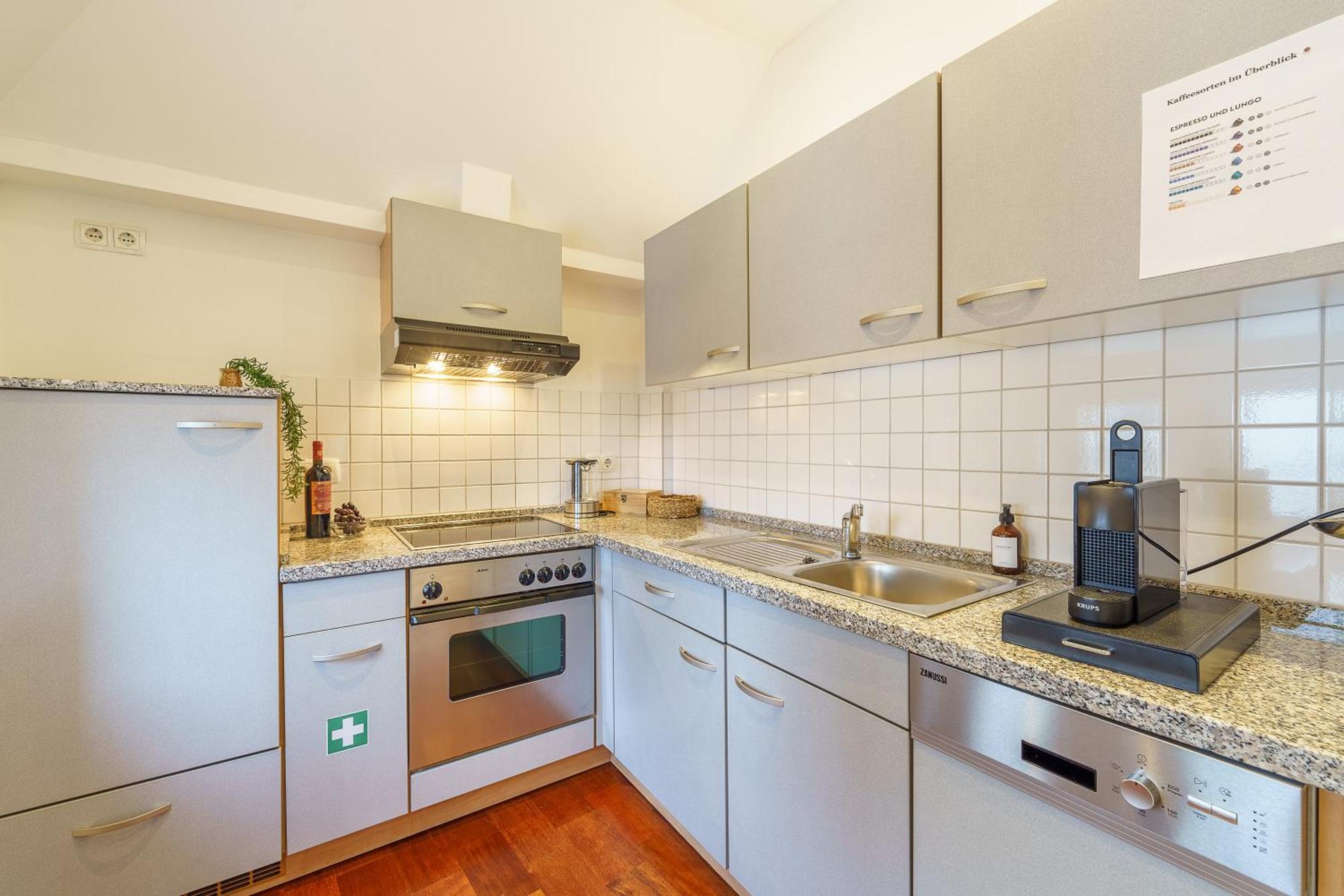 Maisonette Am Holstentor Mit Dachterrasse Und Heimkino Lübeck Exterior foto