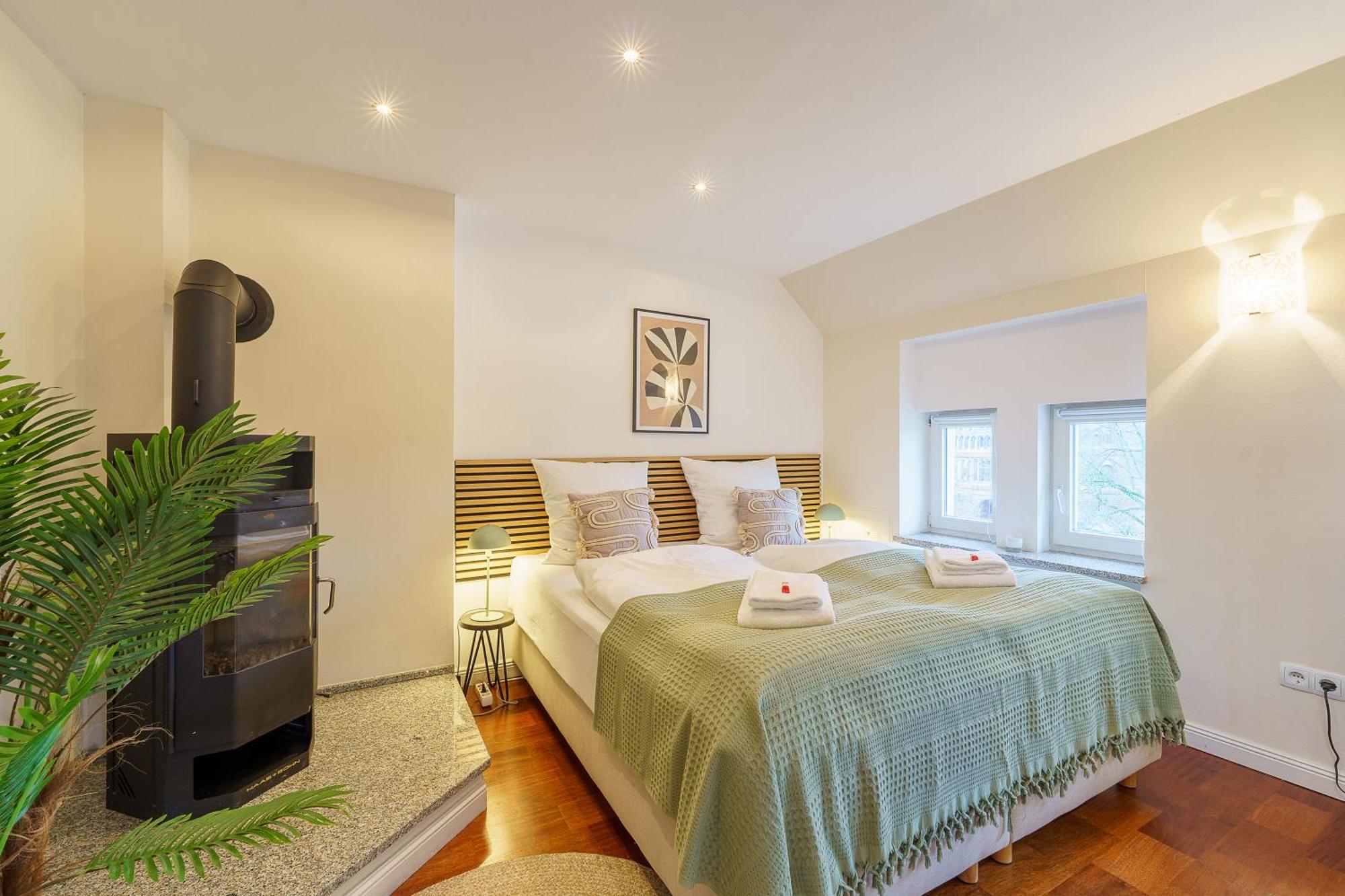 Maisonette Am Holstentor Mit Dachterrasse Und Heimkino Lübeck Exterior foto